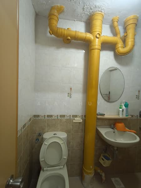 Neptune Court, 1 Marine Vista, Room Rental, 200 sqft, Apartment For Rent, by Alan Huy, 500118738 - Bathroom - PropertyGuru.com.sg