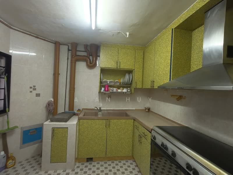 Neptune Court, 1 Marine Vista, Room Rental, 200 sqft, Apartment For Rent, by Alan Huy, 500118738 - Kitchen - PropertyGuru.com.sg