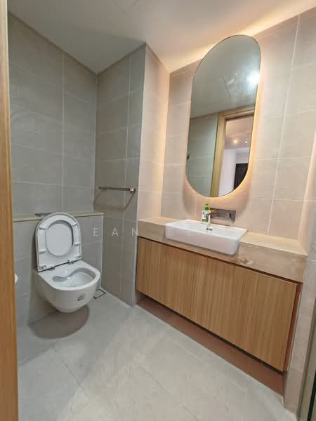 Hill House, 10A-11 Institution Hill, 10B, 2 Bedrooms, 624 sqft, Condominium For Rent, by Jean Seah, 500118740 - Bathroom - PropertyGuru.com.sg