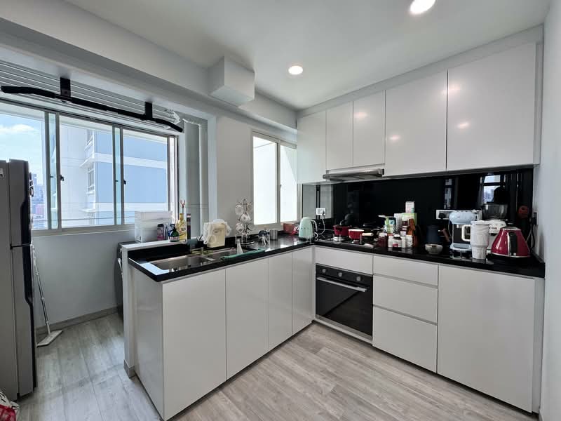 126C Kim Tian Road, 126C Kim Tian Road, 3 Bedrooms, 947 sqft, HDB Flat For Sale, by John Lui, 500118744 - Kitchen - PropertyGuru.com.sg