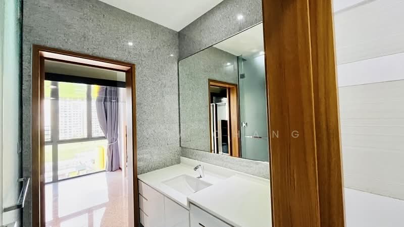 Watertown, 69 Punggol Central, 1 Bedroom, 581 sqft, Condominium For Sale, by Olivia Chang, 500118746 - Bathroom - PropertyGuru.com.sg