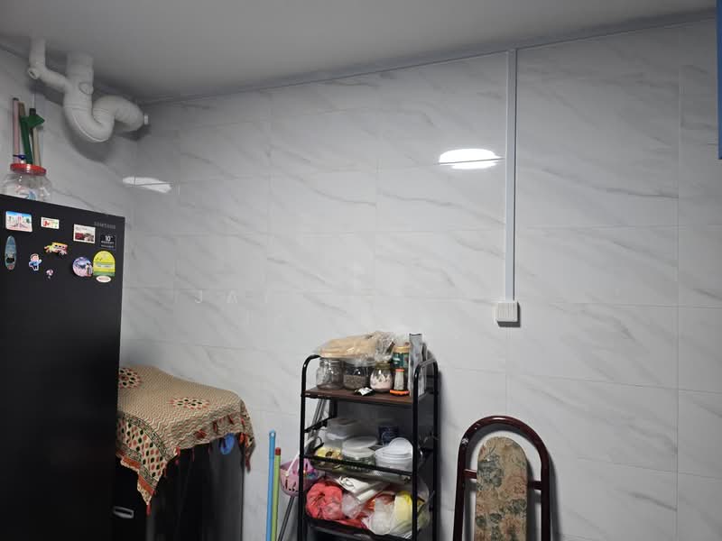 251 Choa Chu Kang Avenue 2, 251 Choa Chu Kang Avenue 2, 3 Bedrooms, 1,119 sqft, HDB Flat For Sale, by Jayrethnem Jayaram, 500118756 - Kitchen - PropertyGuru.com.sg