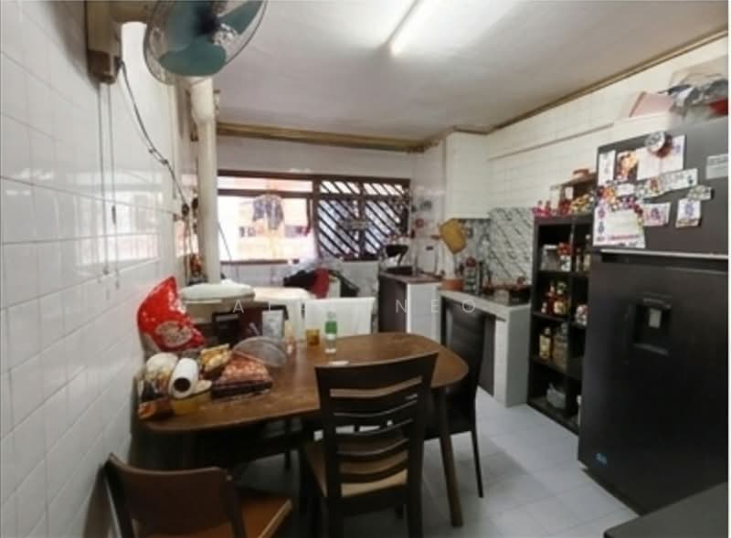 127 Ang Mo Kio Avenue 3, 127 Ang Mo Kio Avenue 3, 2 Bedrooms, 721 sqft, HDB Flat For Sale, by Alan Neo, 500118758 - Kitchen - PropertyGuru.com.sg