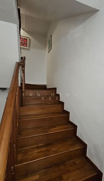 Marshall Lodge, 89 Marshall Road, 3 Bedrooms, 1,776 sqft, Apartment For Rent, by Tan Heng Kee, 500118782 - Stairs to Level 2 - PropertyGuru.com.sg