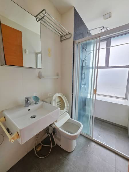 The Verve, 23 Jalan Rajah Road, 2 Bedrooms, 818 sqft, Condominium For Sale, by Fion Gan, 500118783 - Bathroom - PropertyGuru.com.sg