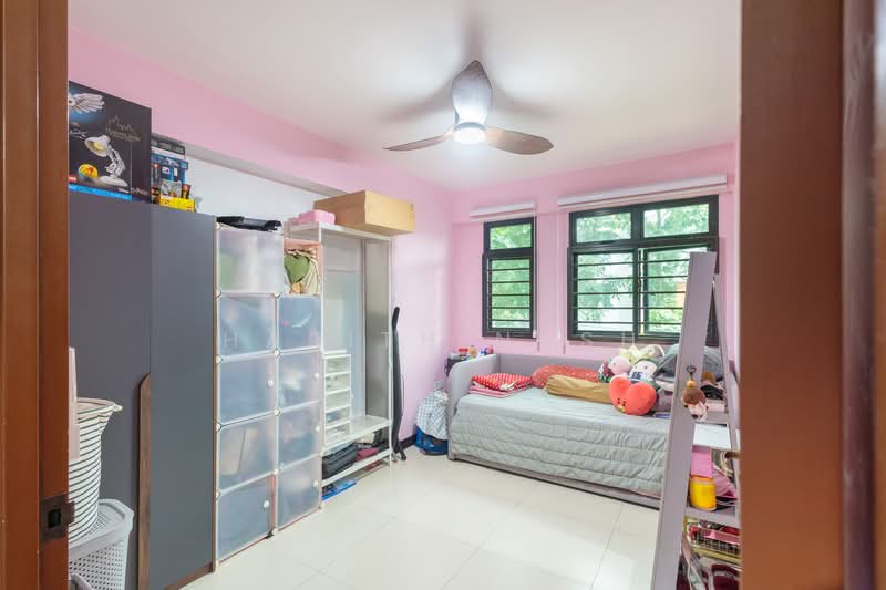 592A Montreal Ville, 592A Montreal Link, 3 Bedrooms, 1,001 sqft, HDB Flat For Sale, by Harith Nash, 500118786 - Common Bedroom - PropertyGuru.com.sg