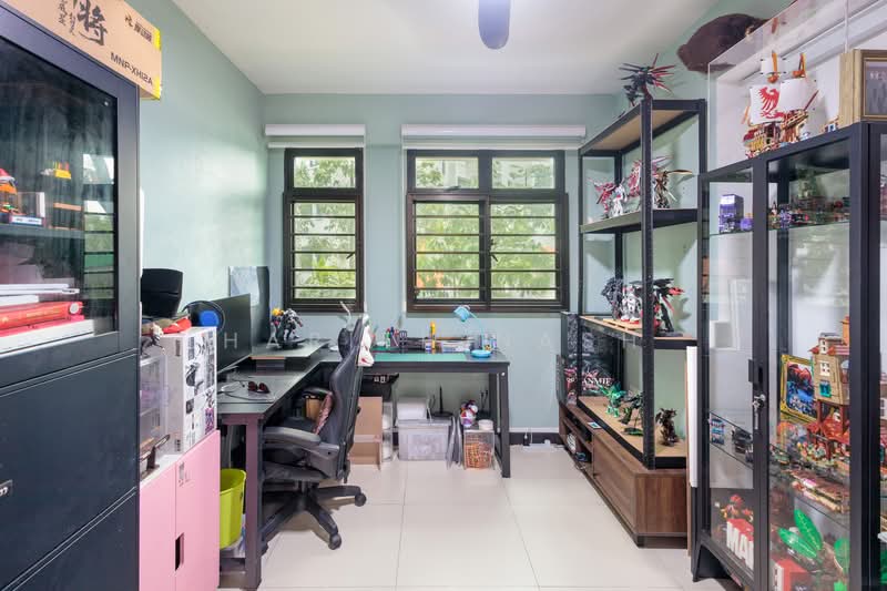 592A Montreal Ville, 592A Montreal Link, 3 Bedrooms, 1,001 sqft, HDB Flat For Sale, by Harith Nash, 500118786 - Study - PropertyGuru.com.sg