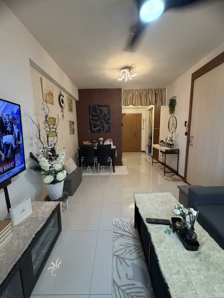 150A Corporation Drive, 150A Corporation Drive, 1 Bedroom, 505 sqft, HDB Flat For Sale, by Rafeah Bt Rashid, 500118788 - Living Room - PropertyGuru.com.sg