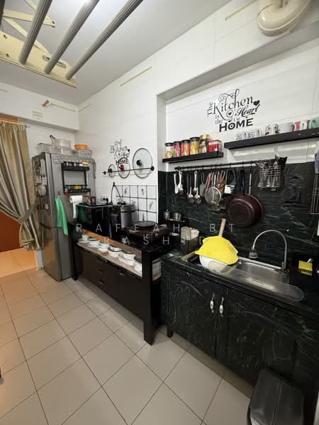 150A Corporation Drive, 150A Corporation Drive, 1 Bedroom, 505 sqft, HDB Flat For Sale, by Rafeah Bt Rashid, 500118788 - Kitchen - PropertyGuru.com.sg