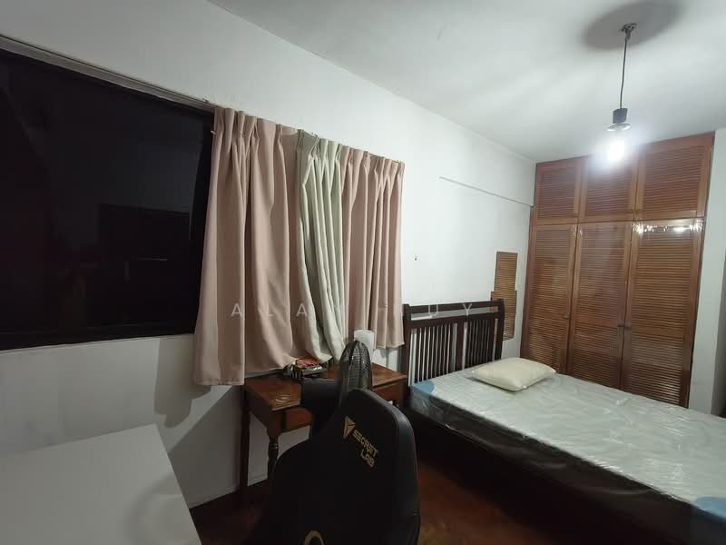 Jalan Singa, Jalan Singa, Room Rental, 200 sqft, Terraced House For Rent, by Alan Huy, 500118799 - Bedroom - PropertyGuru.com.sg