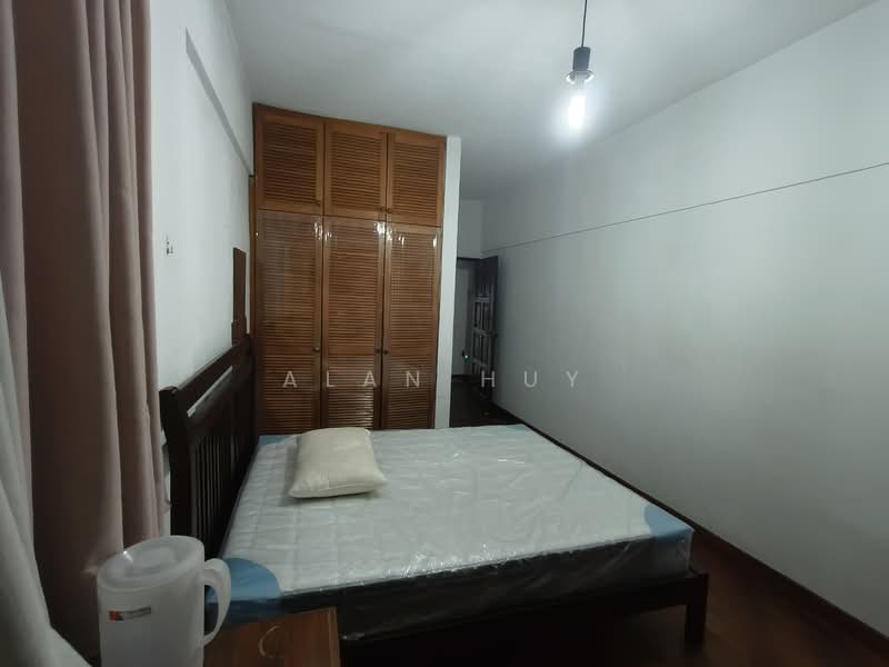 Jalan Singa, Jalan Singa, Room Rental, 200 sqft, Terraced House For Rent, by Alan Huy, 500118799 - Bedroom - PropertyGuru.com.sg