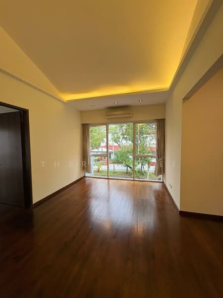 Springleaf Lane, Springleaf Lane, 3 Bedrooms, 2,560 sqft, Semi-Detached House For Sale, by Theresa Lee, 500118806 - Family Area - PropertyGuru.com.sg