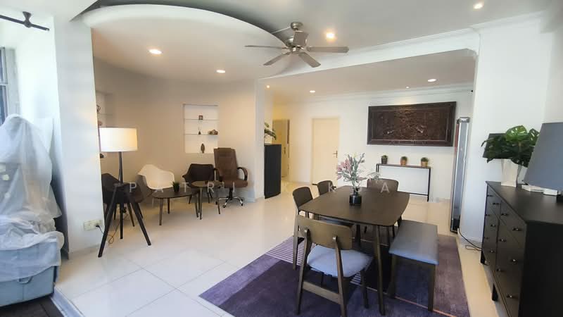 Elizabeth Tower, 12 Mount Elizabeth, Room Rental, 150 sqft, Condominium For Rent, by Patrick Kuah, 500118839 - Living Room - PropertyGuru.com.sg