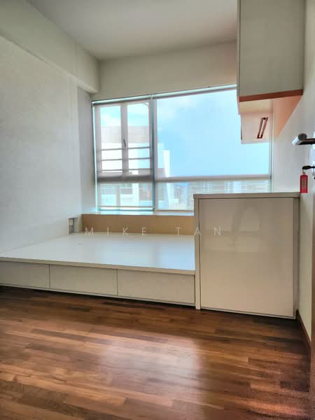 Waterfront Waves, 766 Bedok Reservoir Road, 3 Bedrooms, 1,346 sqft, Condominium For Sale, by Mike Tan, 500118846 - Bedroom - PropertyGuru.com.sg