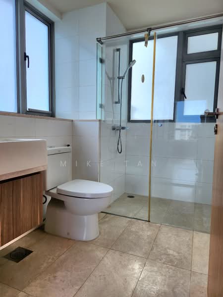 Waterfront Waves, 766 Bedok Reservoir Road, 3 Bedrooms, 1,346 sqft, Condominium For Sale, by Mike Tan, 500118846 - PropertyGuru.com.sg