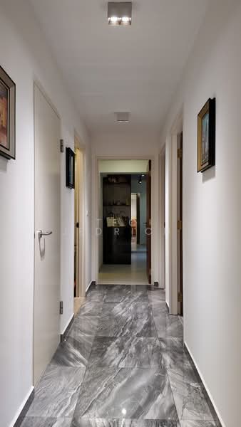 996A Buangkok Crescent, 996A Buangkok Crescent, 3 Bedrooms, 1,001 sqft, HDB Flat For Sale, by Teo Jedrich, 500118849 - Corridor - PropertyGuru.com.sg