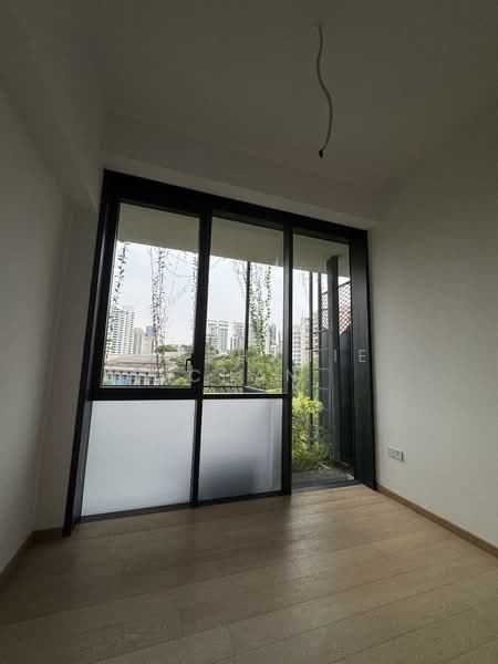 Jervois Mansion, 8 Jervois Close, 2 Bedrooms, 678 sqft, Condominium For Rent, by Stephanie Chan, 500118854 - Master Bedroom - PropertyGuru.com.sg