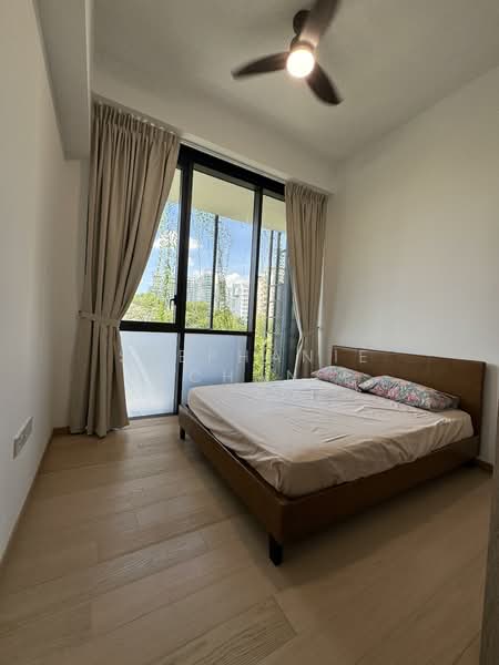 Jervois Mansion, 8 Jervois Close, 2 Bedrooms, 678 sqft, Condominium For Rent, by Stephanie Chan, 500118854 - Master Bedroom - PropertyGuru.com.sg