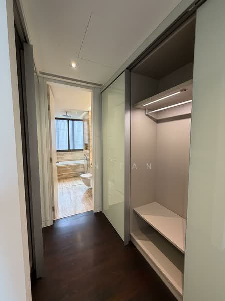 Lloyd SixtyFive, 65 Lloyd Road, 3 Bedrooms, 2,422 sqft, Condominium For Rent, by Zen Tan, 500118857 - Walk-in Wardrobe - PropertyGuru.com.sg