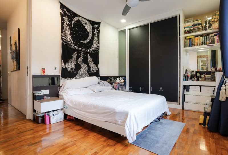 Goodman / Crescent Modern Semi D with Pool, , 5 Bedrooms, 3,400 sqft, Semi-Detached House For Sale, by Ronnie Chia, 500118859 - Bedroom - PropertyGuru.com.sg