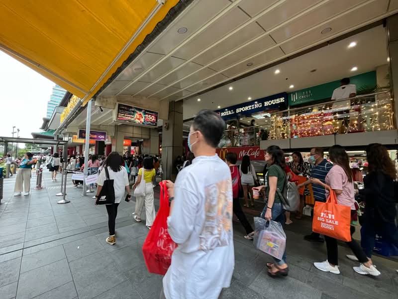 Freehold Foodcourt @ Lucky Plaza Orchard, orchard rd, 3,045 sqft, Food & Beverage For Sale, by May Hui, 500118860 - CommercialGuru.com.sg