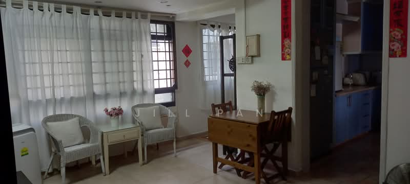 524 Jelapang Road, 524 Jelapang Road, 4 Bedrooms, 1,323 sqft, HDB Flat For Rent, by Jill Pan, 500118863 - Living Room - PropertyGuru.com.sg
