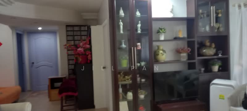 524 Jelapang Road, 524 Jelapang Road, 4 Bedrooms, 1,323 sqft, HDB Flat For Rent, by Jill Pan, 500118863 - Living Room - PropertyGuru.com.sg