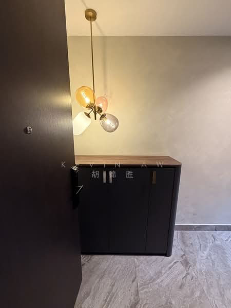 The Commodore, 65 Canberra Drive, 4 Bedrooms, 1,184 sqft, Condominium For Sale, by Kevin Aw 胡锦胜, 500118866 - Entrance - PropertyGuru.com.sg