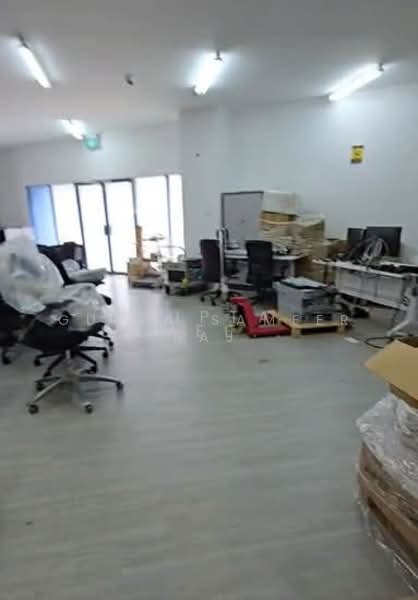 1 Bukit Batok Street 22, 1 Bukit Batok Street, 2,972 sqft, Light Industrial (B1) For Rent, by Gupta Sameer Raj, 500118869 - Interior - CommercialGuru.com.sg