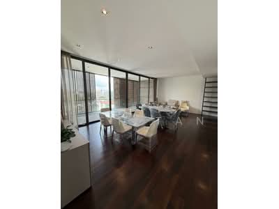 For Rent - Lloyd SixtyFive