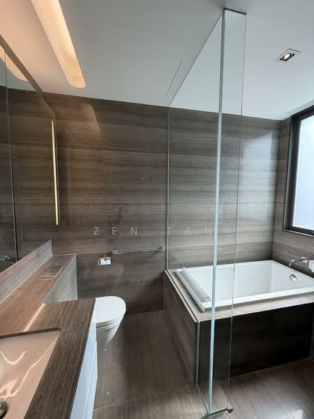 Lloyd SixtyFive, 65 Lloyd Road, 3 Bedrooms, 3,638 sqft, Condominium For Rent, by Zen Tan, 500118871 - Bathroom - PropertyGuru.com.sg