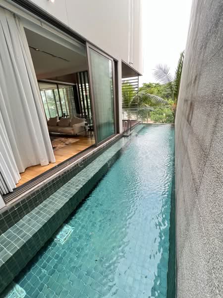 Seven Palms Sentosa Cove, 155 Cove Drive, 4 Bedrooms, 4,166 sqft, Condominium For Sale, by Ricky Tan, 500118879 - Living Room - PropertyGuru.com.sg