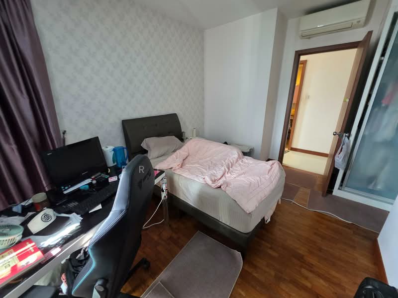 Whitewater, 21 Pasir Ris Street 72, 3 Bedrooms, 1,195 sqft, Executive Condominium For Sale, by Eric Liew, 500118886 - Bedroom - PropertyGuru.com.sg
