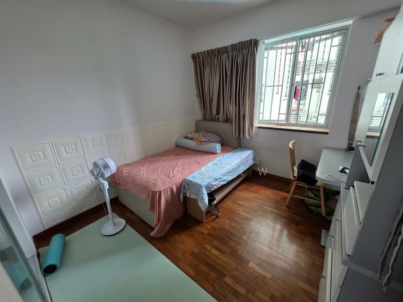 Whitewater, 21 Pasir Ris Street 72, 3 Bedrooms, 1,195 sqft, Executive Condominium For Sale, by Eric Liew, 500118886 - Bedroom - PropertyGuru.com.sg