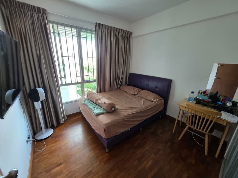 Whitewater, 21 Pasir Ris Street 72, 3 Bedrooms, 1,195 sqft, Executive Condominium For Sale, by Eric Liew, 500118886 - Bedroom - PropertyGuru.com.sg