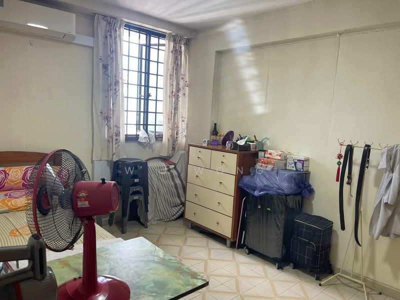 105 Serangoon North Avenue 1, 105 Serangoon North Avenue 1, 2 Bedrooms, 645 sqft, HDB Flat For Rent, by W J Wong, 500118910 - Bedroom - PropertyGuru.com.sg