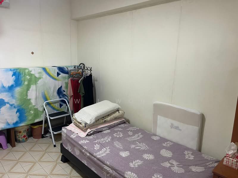 105 Serangoon North Avenue 1, 105 Serangoon North Avenue 1, 2 Bedrooms, 645 sqft, HDB Flat For Rent, by W J Wong, 500118910 - Bedroom - PropertyGuru.com.sg