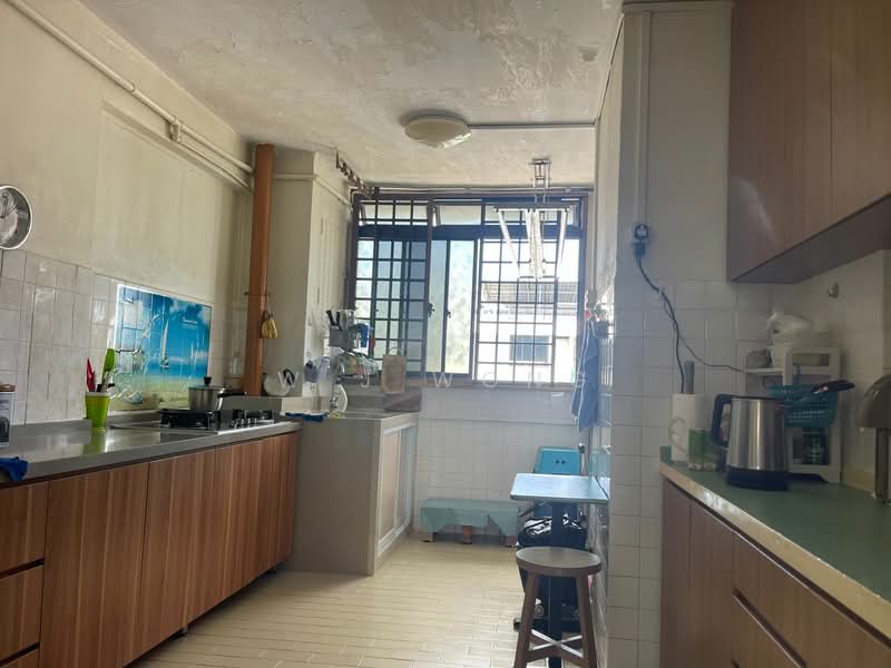 105 Serangoon North Avenue 1, 105 Serangoon North Avenue 1, 2 Bedrooms, 645 sqft, HDB Flat For Rent, by W J Wong, 500118910 - Kitchen - PropertyGuru.com.sg