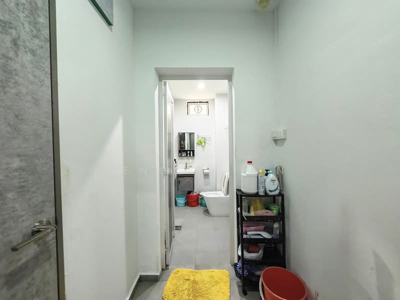Onan Road, Onan Road, 4 Bedrooms, 1,753 sqft, Terraced House For Sale, by Heng Yi Zen, 500118946 - Bathroom - PropertyGuru.com.sg