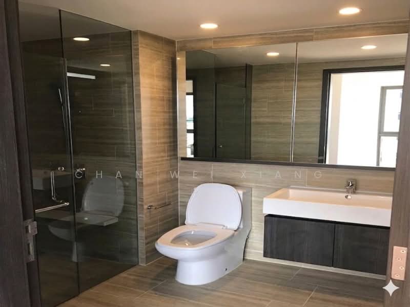 North Park Residences, 15 Yishun Central 1, 2 Bedrooms, 732 sqft, Condominium For Rent, by Chan Wei Xiang, 500118967 - Bathroom - PropertyGuru.com.sg
