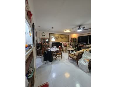 For Sale - 407 Serangoon Avenue 1