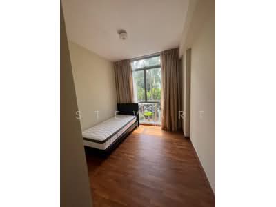 For Rent - The Lakeshore