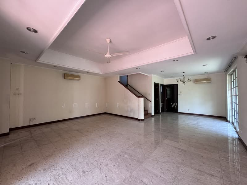 Mera Terrace, Mera Terrace, 5 Bedrooms, 3,000 sqft, Corner Terrace For Sale, by Joelle Chew, 500118981 - PropertyGuru.com.sg