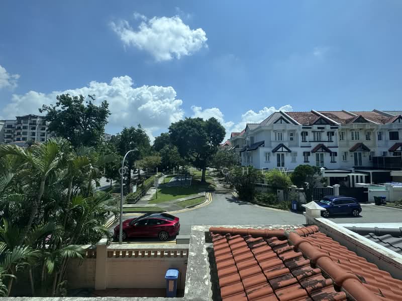 Mera Terrace, Mera Terrace, 5 Bedrooms, 3,000 sqft, Corner Terrace For Sale, by Joelle Chew, 500118981 - PropertyGuru.com.sg