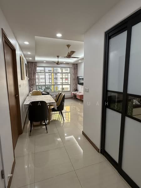 406A Northshore Drive, 406A Northshore Drive, 2 Bedrooms, 721 sqft, HDB Flat For Sale, by Kavin Kuah, 500118982 - Dining Room - PropertyGuru.com.sg