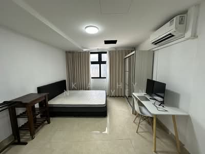 For Rent - Spacious Studio Apartment Near Dakota/ Aljunied MRT