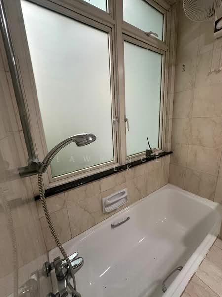The Petals, 95 Hillview Avenue, 3 Bedrooms, 1,462 sqft, Condominium For Sale, by Lawrence Quek, 500119006 - Bathroom - PropertyGuru.com.sg