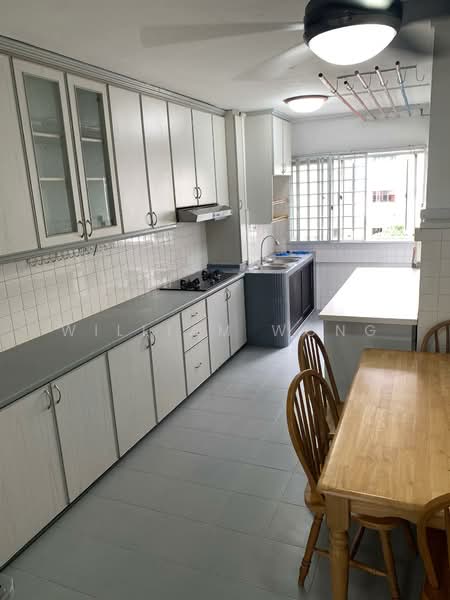 206 Bukit Batok Street 21, 206 Bukit Batok Street 21, 2 Bedrooms, 785 sqft, HDB Flat For Rent, by William Wong, 500119007 - Kitchen - PropertyGuru.com.sg
