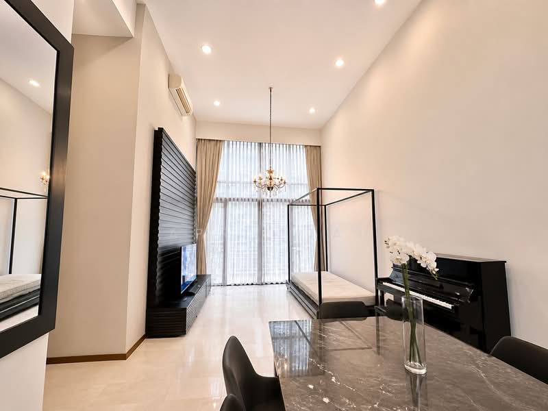 For Sale - Spacious 3 bed beside MRT, suitable for families and investors!