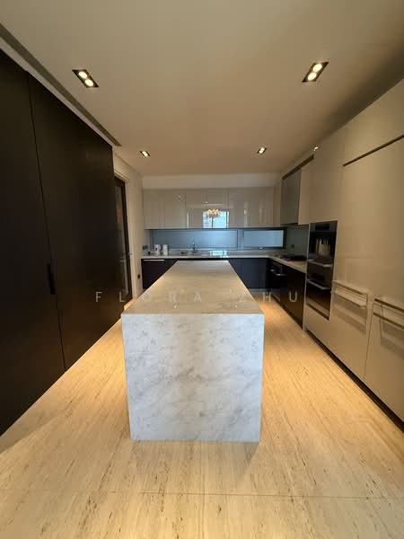 The Marq On Paterson Hill, 8 Paterson Hill, 4 Bedrooms, 3,089 sqft, Condominium For Rent, by Flora Zhu, 500119015 - Kitchen - PropertyGuru.com.sg